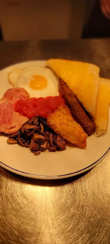 Menu_Brown's café_Mablethorpe_image_4