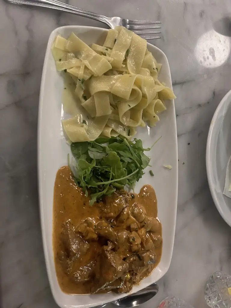 La Terrasse Brasserie_Bardsey_slider_image_2