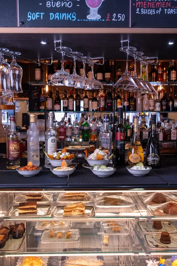 Alim-Et Maidstone_Maidstone_slider_image_1