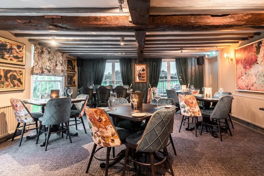 Horseshoes Maidstone_Maidstone_slider_image_1