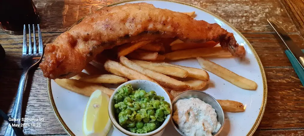 sue goudie_Market House_Maidstone_review