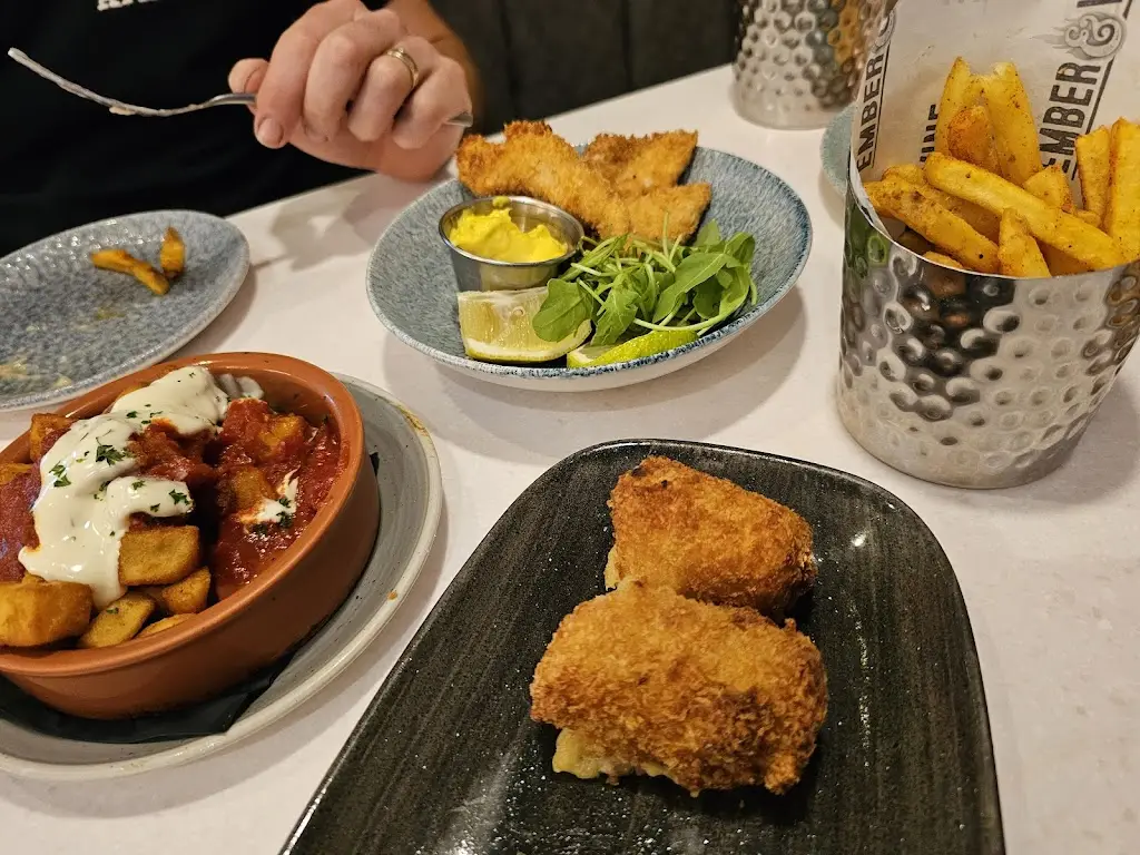 Amanda Wheldon_Fifty Four_Lytham St Annes_review