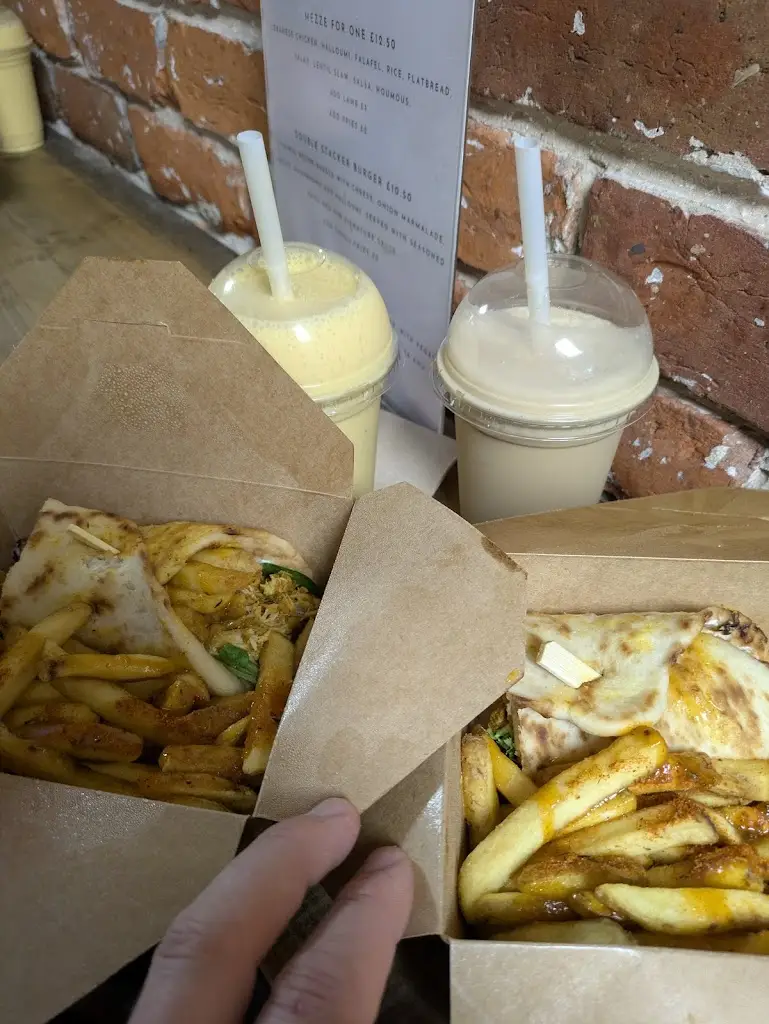 Rob Allan_Elvin's_Lytham St Annes_review