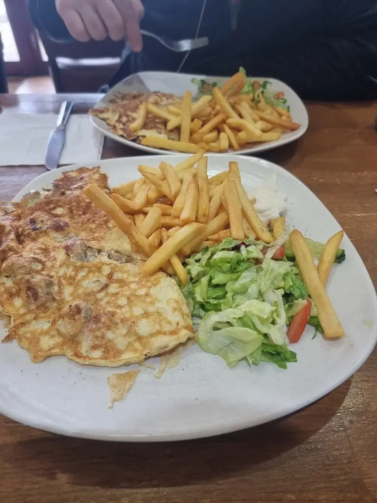 Menu_Duran's Cafe_Maple Cross_image_8