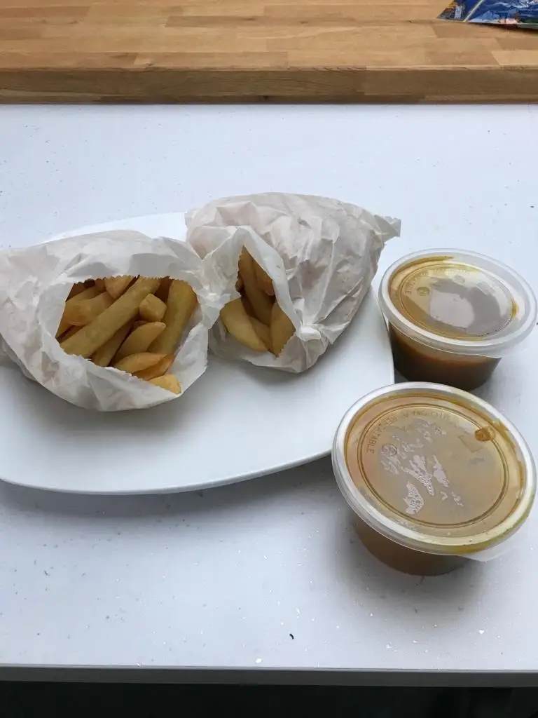 g f_Lucky House_Mangotsfield_recensione