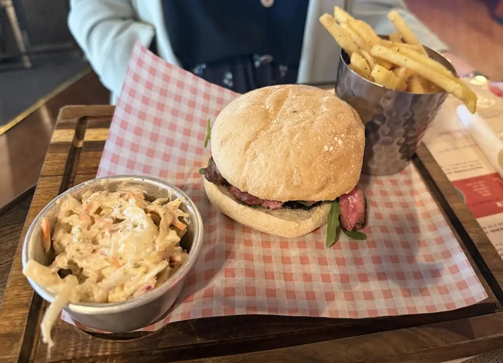 Tap Haus_Mansfield Woodhouse_slider_image_3