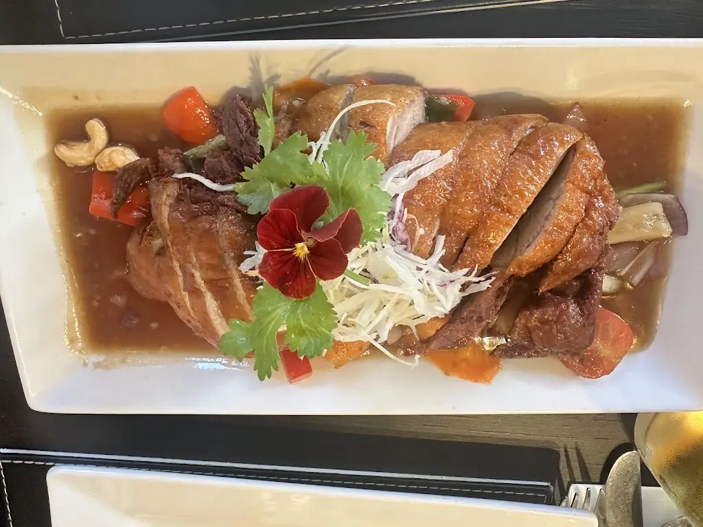 Aiza Cruz-Wing_Pan Asian Cusine in Margate_Manston_recensione