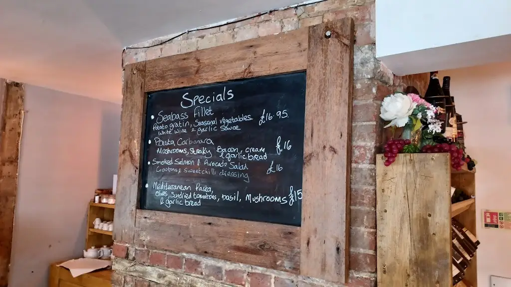 Menu_Unicorn Pub and Dining Room_Marden_image_4