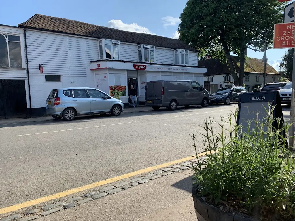 David Clarke_Unicorn Pub and Dining Room_Marden_review