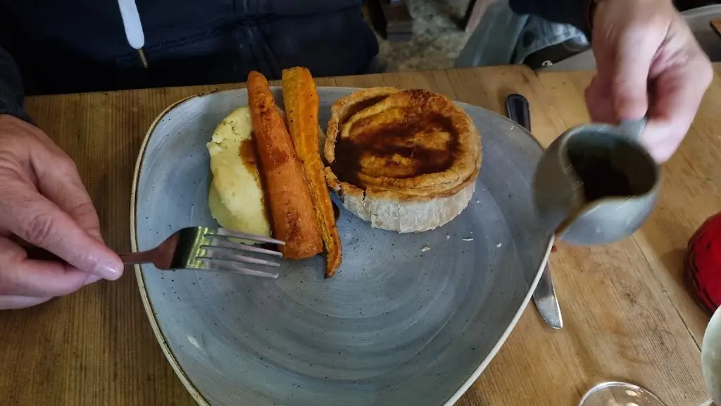 Menu_The Crown_Marcham_image_4