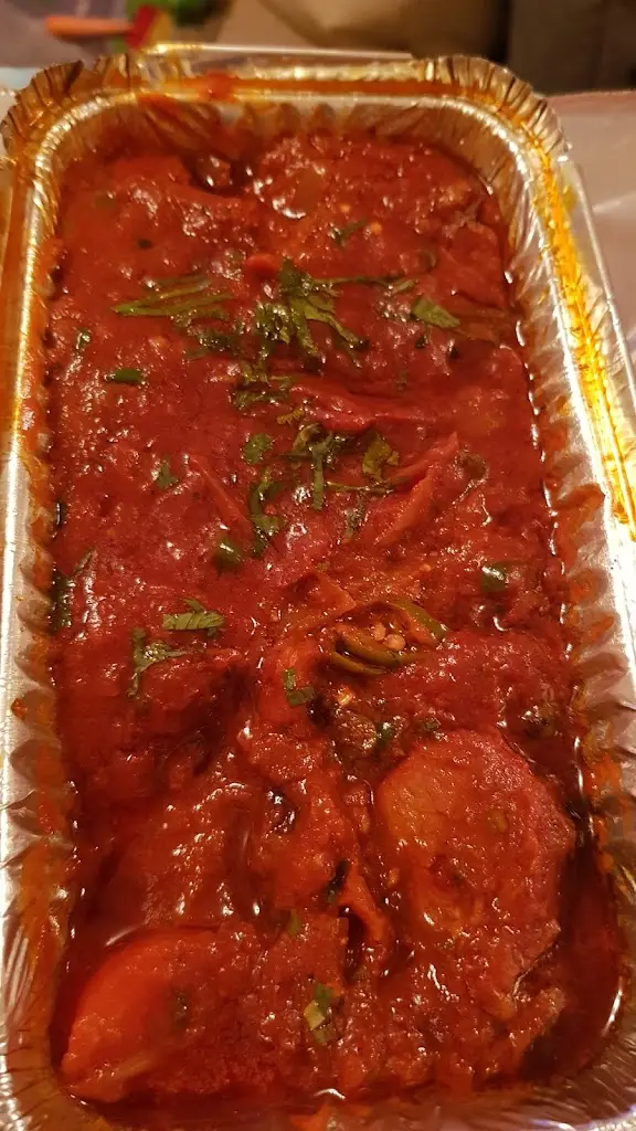 Som Baker_Bulthi Hut_Marchwood_review