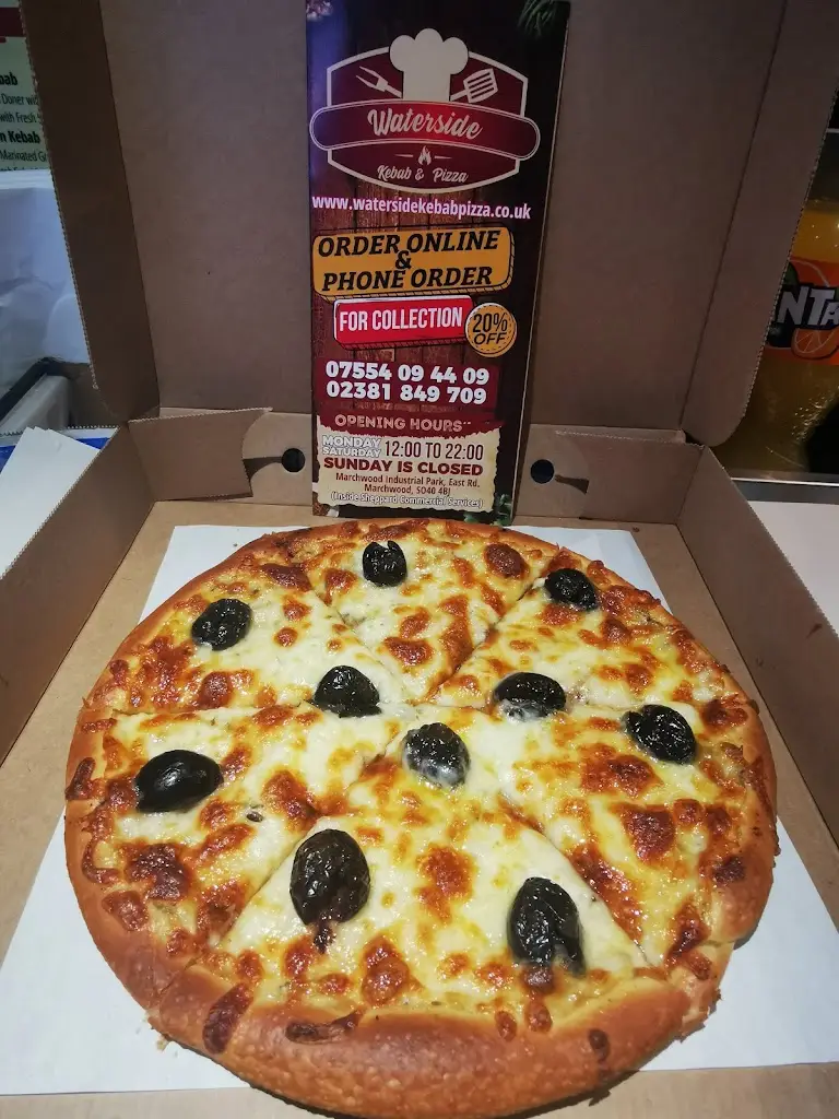 Waterside Kebab Pizza_Marchwood_slider_image_3