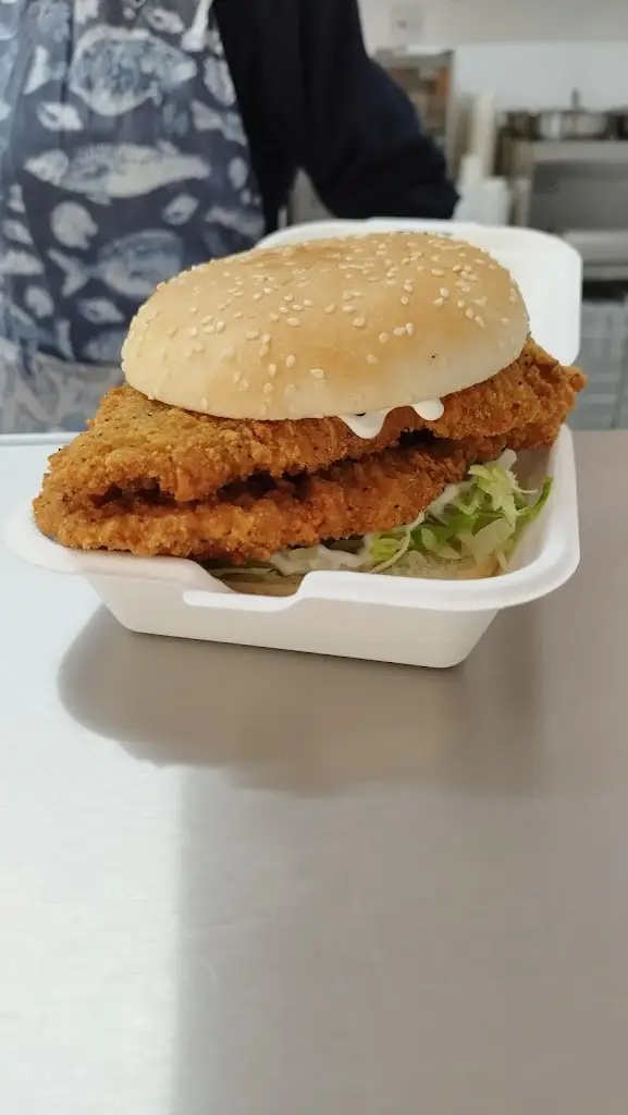 Mariana Aguiar_Costa Chippy_Marchwood_review