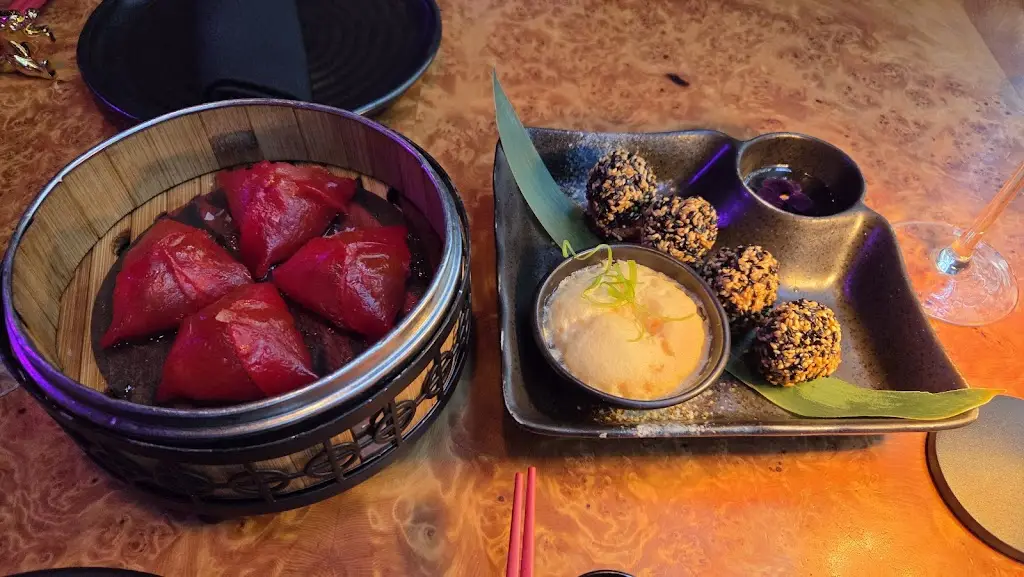 J. Y._Tattu Manchester_Manchester_review