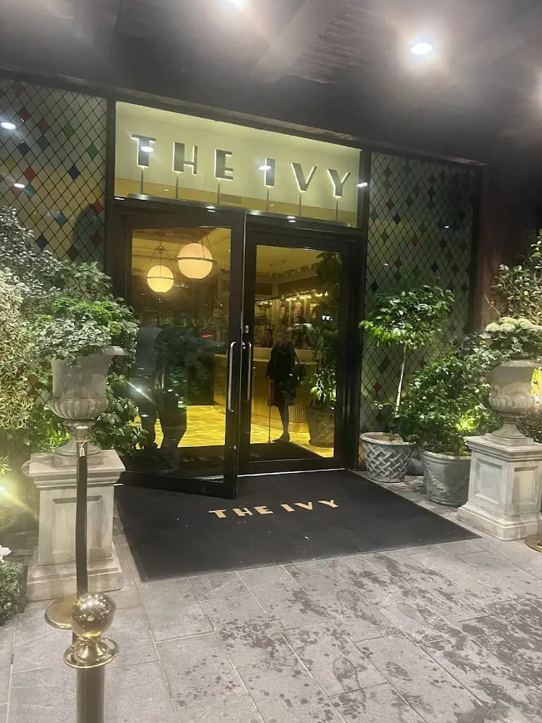 Anthony Schiavo_The Ivy Spinningfields Brasserie, Manchester_Manchester_review