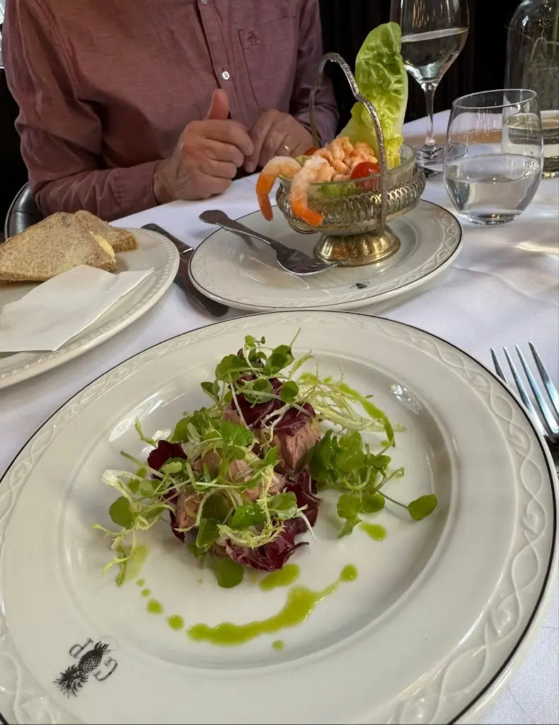 Stephen Woods_Grand Pacific_Manchester_review