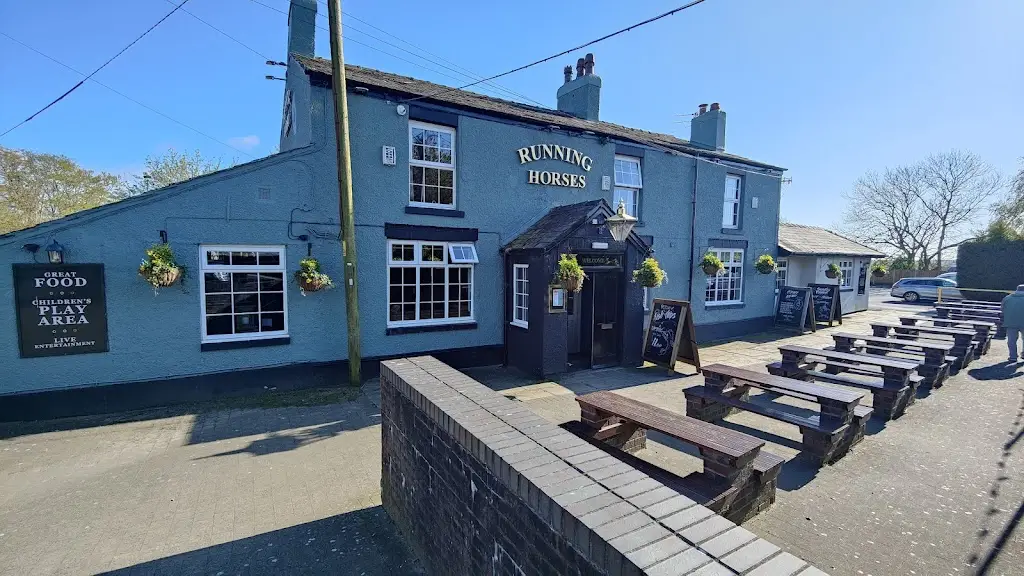 The Running Horses_Maghull_slider_image_1