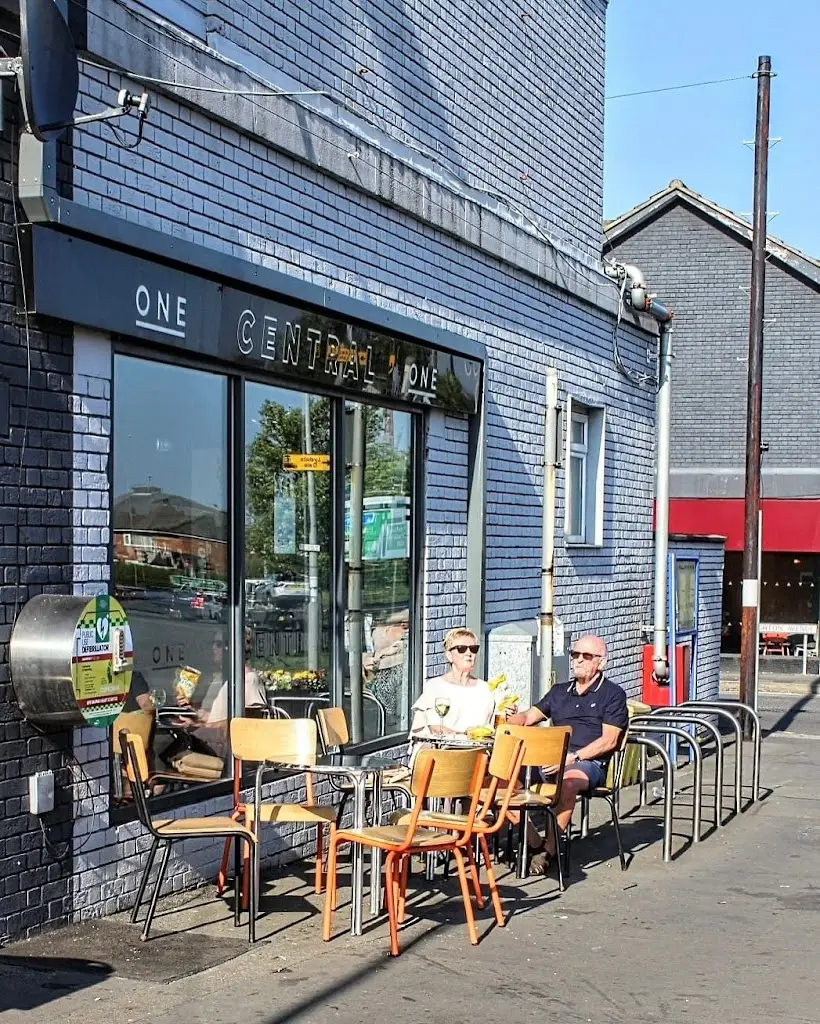 One Central Bar & Deli_Maghull_slider_image_1