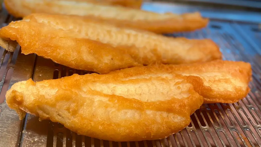 The Famous Gold Star_Maghull_slider_image_3