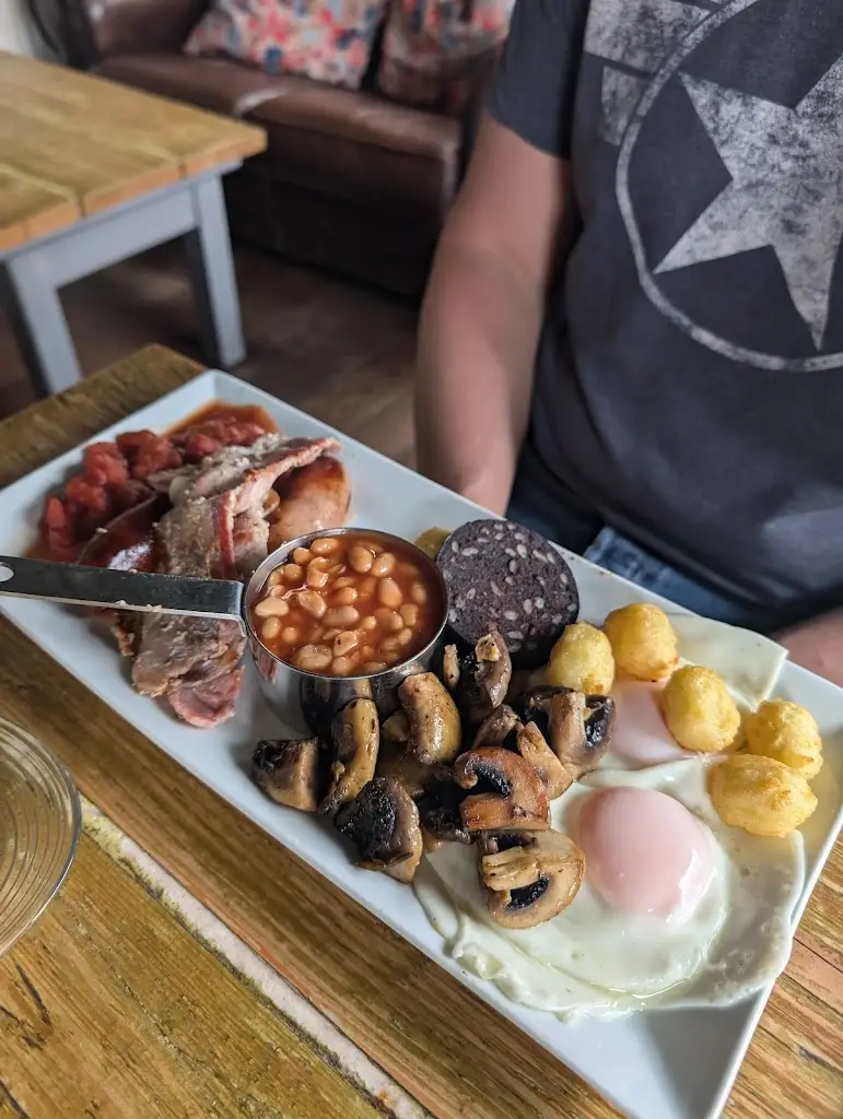 Emma mck_Mocha's Coffee & Sandwich Bar_Maghull_review