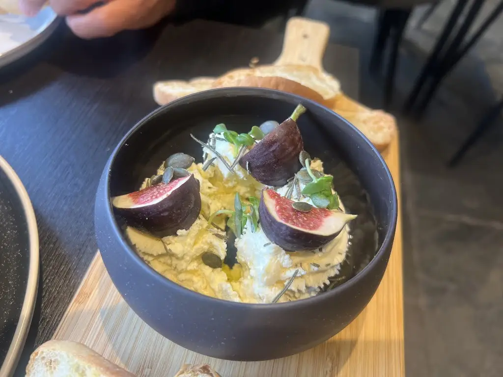 FortySix_Malton_slider_image_3