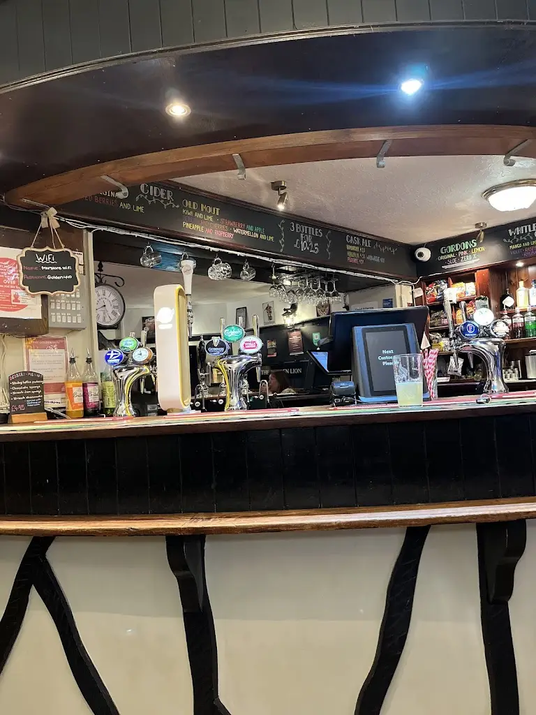 charlie madrell_Golden Lion_Barnard Castle_review