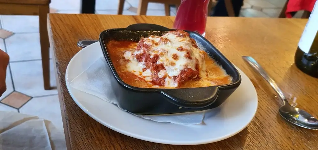 Noel Stanton_Florios Pizzeria Ristorante_Malton_review