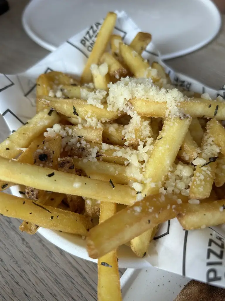 Menu_Pizza on the Square_Malton_immagine_8