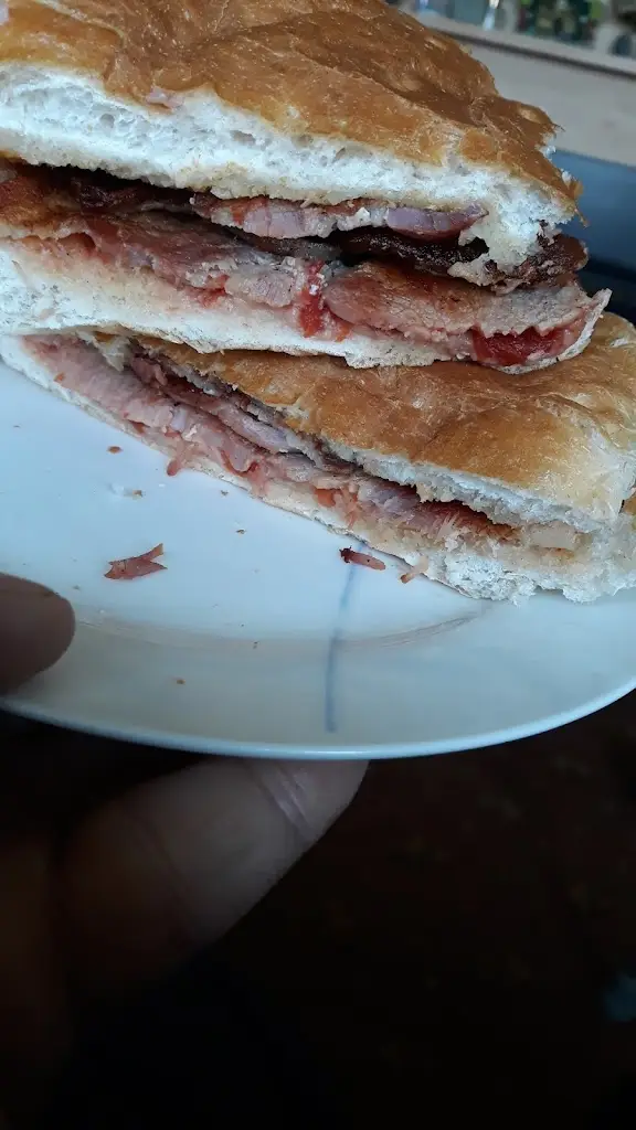 nicky lunn_Barney's Sarnies_Malton_review