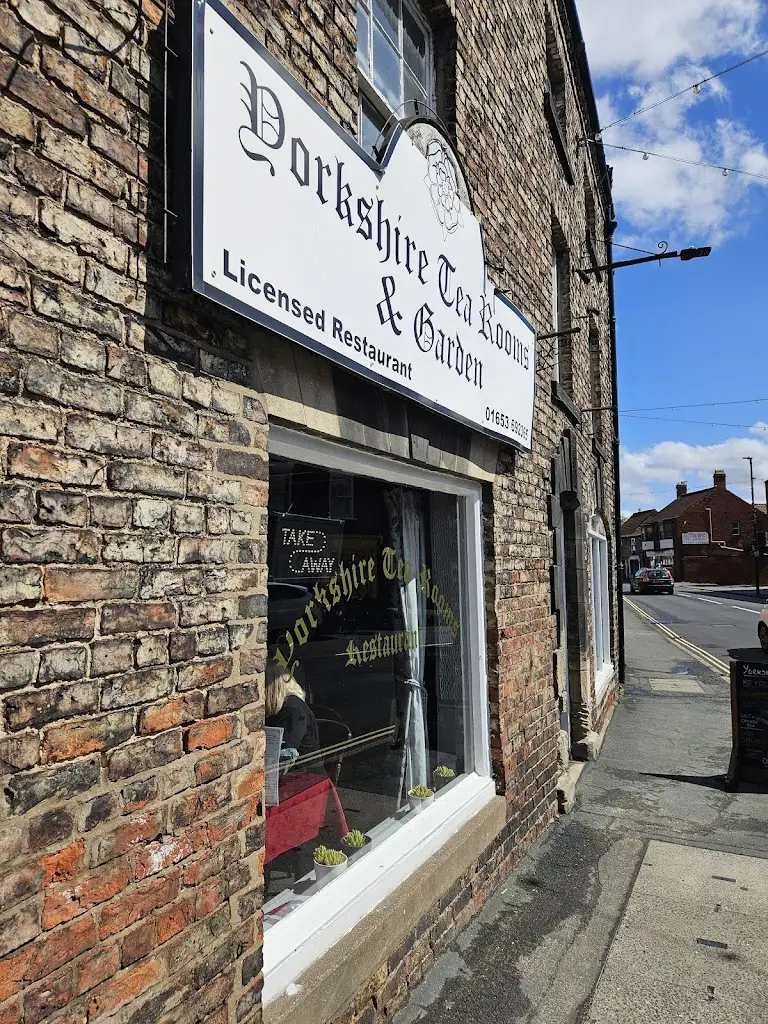 Bryan Monaco_Yorkshire Tea Rooms & Restaurant_Malton_recensione