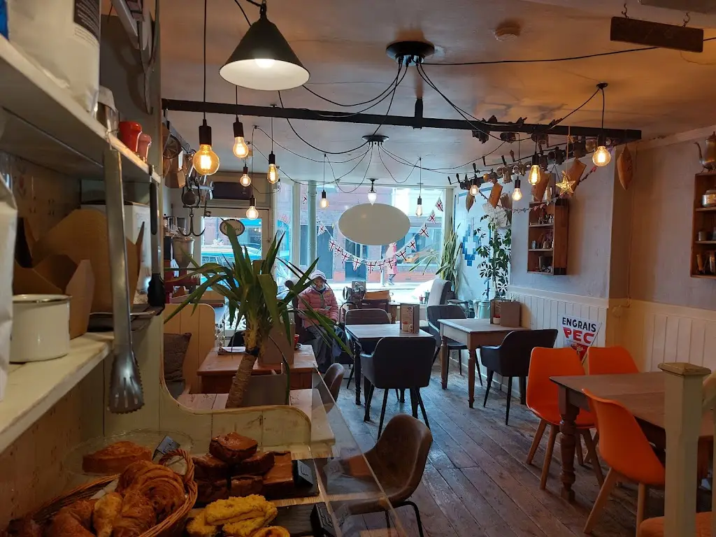 Leoni_Malton_slider_image_1