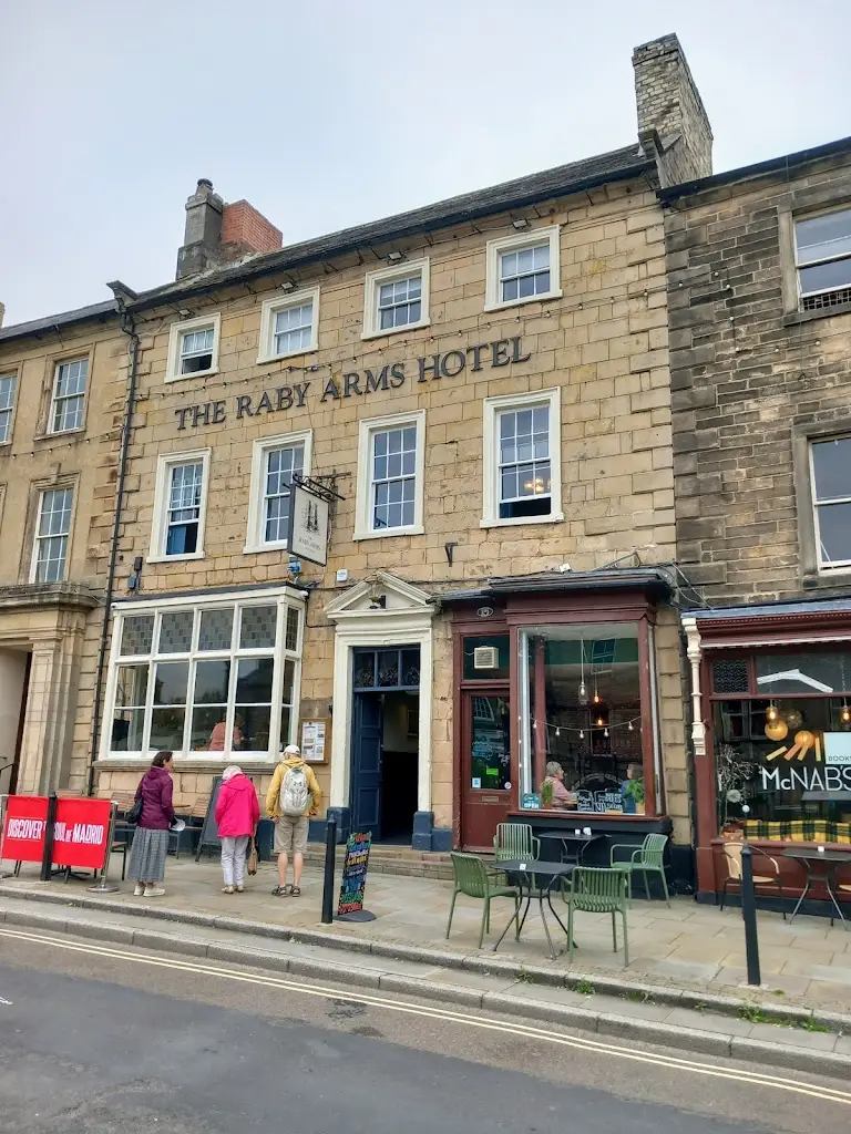 Valerie Hinchliffe_The Raby Arms_Barnard Castle_review