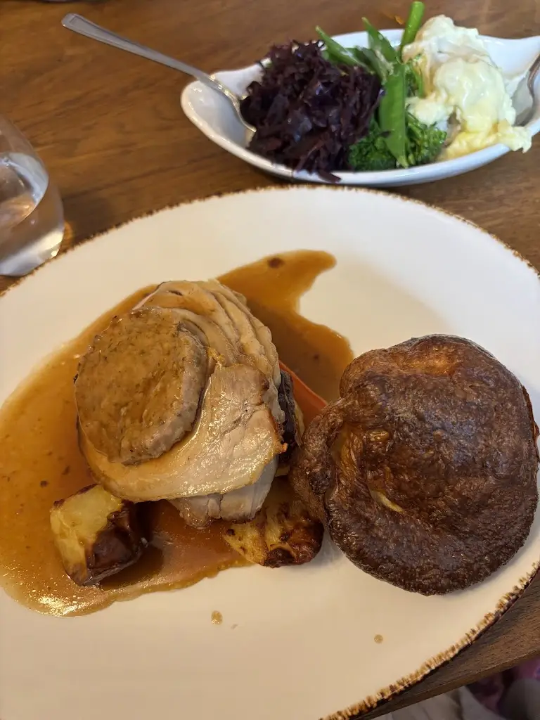 ChinniphaR_The Hind’s Head_Market Drayton_review