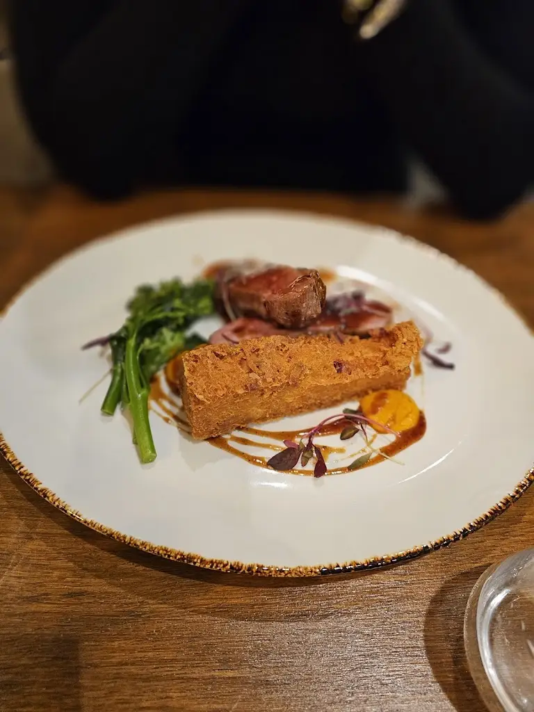 The Hind’s Head_Market Drayton_slider_image_1