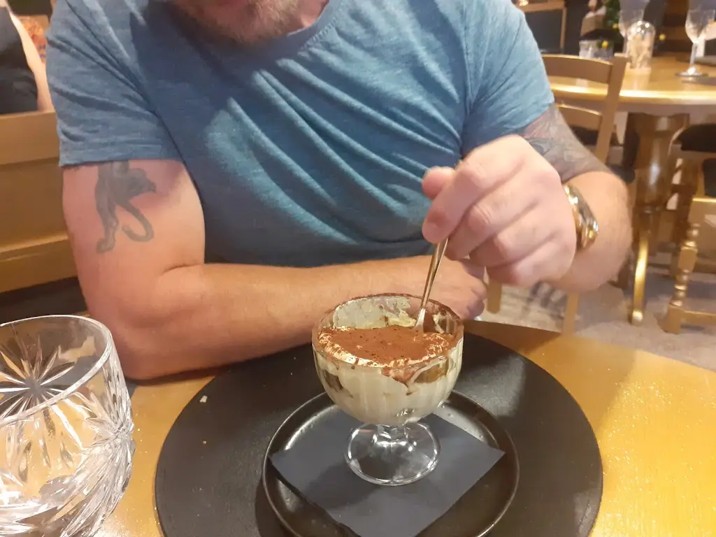 Menu_BELLA ITALIA MD_Market Drayton_image_6