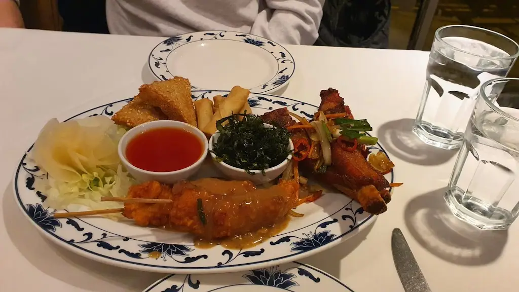 linda lewis_Foodshion Garden Chinese & Thai Restaurant Takeaway_Market Drayton_review