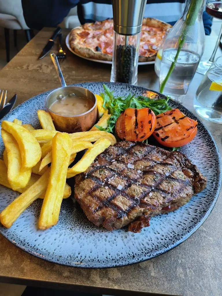 Menu_Salt Bar Pizza Grill_Maldon_image_6