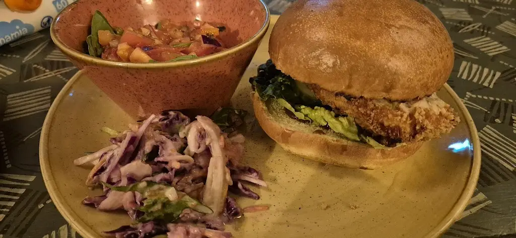 Henry Spurgeon_Salero Lounge_Maldon_recensione