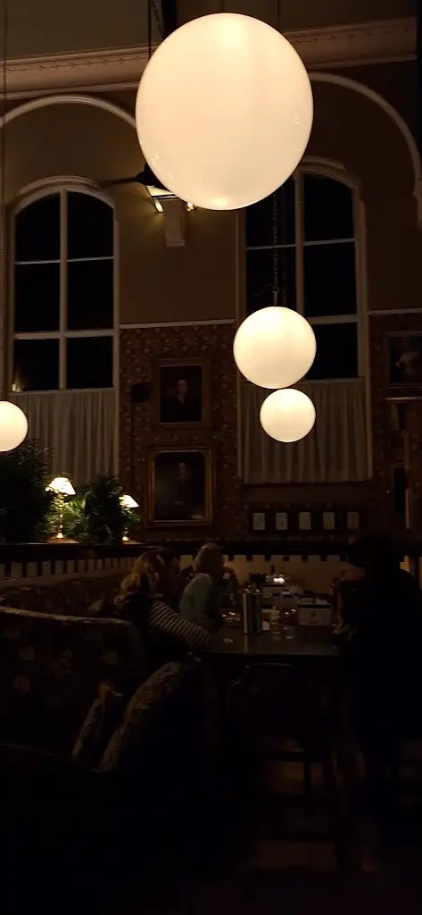 Salero Lounge_Maldon_slider_image_2