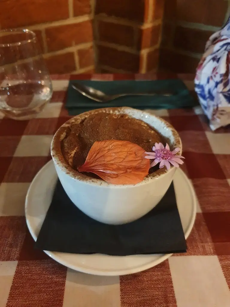 Menu_Luigis Al Fresco_Maldon_image_8