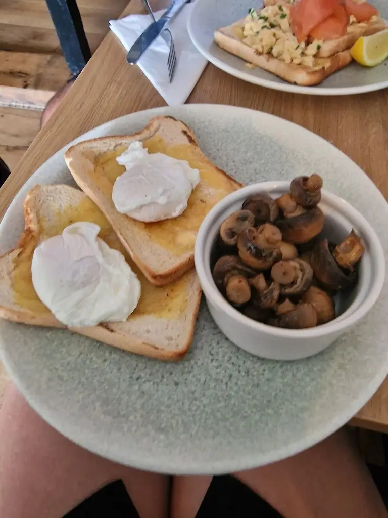 Menu_Fish On The Quay_Maldon_image_3