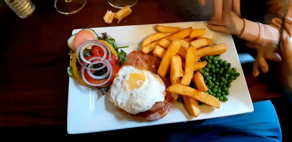 Menu_The White Horse Inn_Maldon_image_9