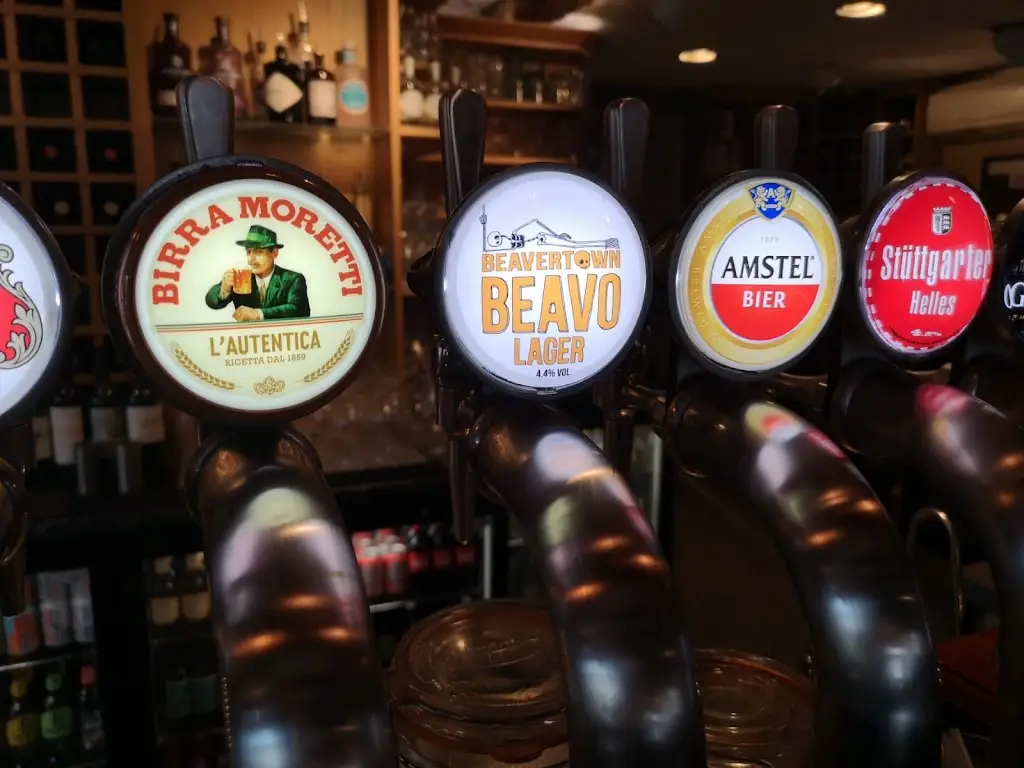 Menu_Oak House Bar Cafe_Maldon_image_3