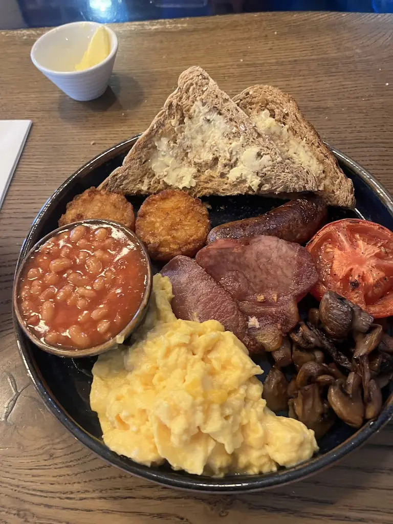 Toni Gosling_Oak House Bar Cafe_Maldon_review