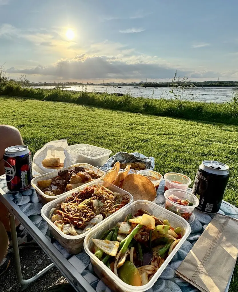 Sar La Thai_Manningtree_slider_image_2