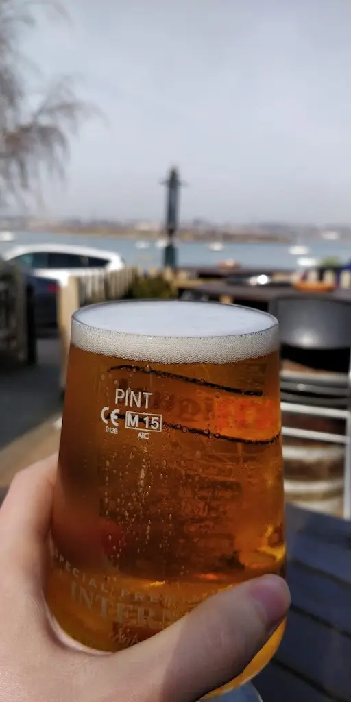 Menu_The Crown Pub and Hotel_Manningtree_image_5