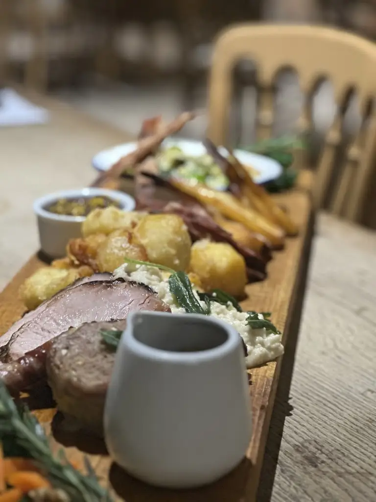 The Haywain Pub and Kitchen_Manningtree_slider_image_2