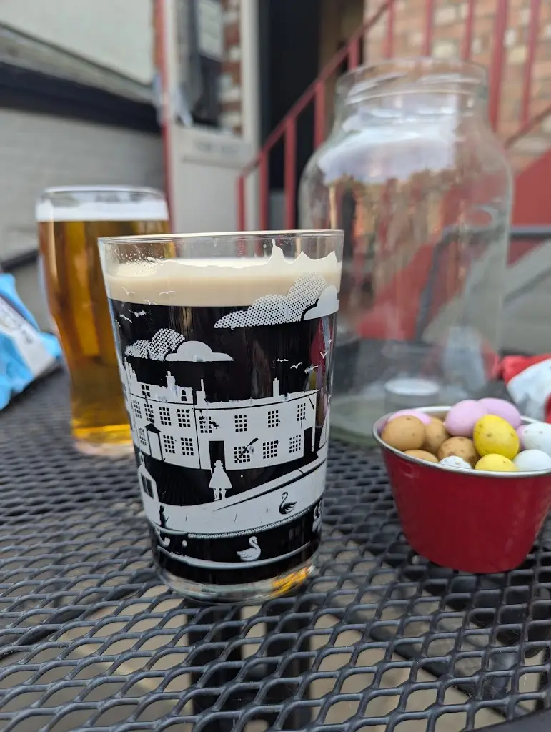 Vicki Bloyce_The Red Lion_Manningtree_review