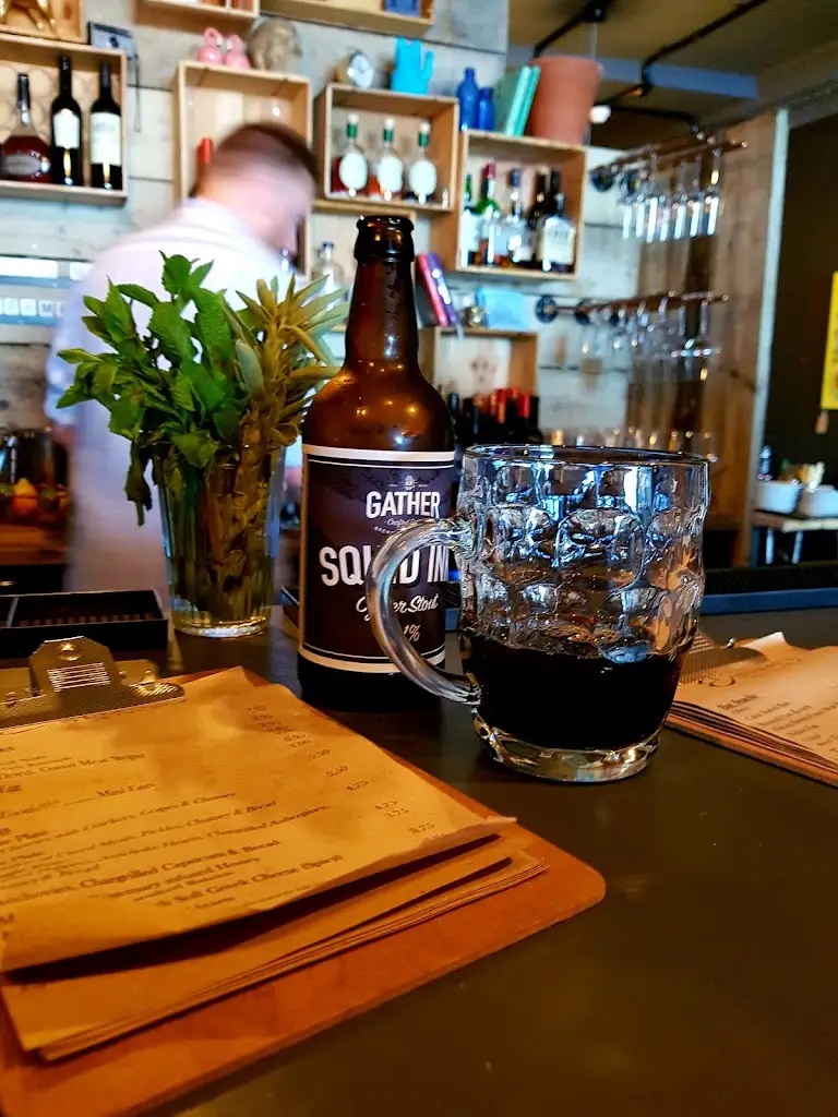 Menu_Estuary_Manningtree_image_4