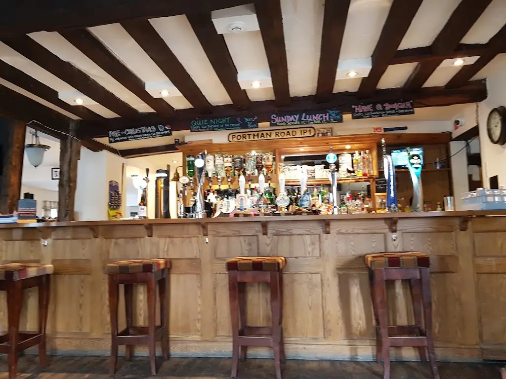 The Bull_Manningtree_slider_image_1